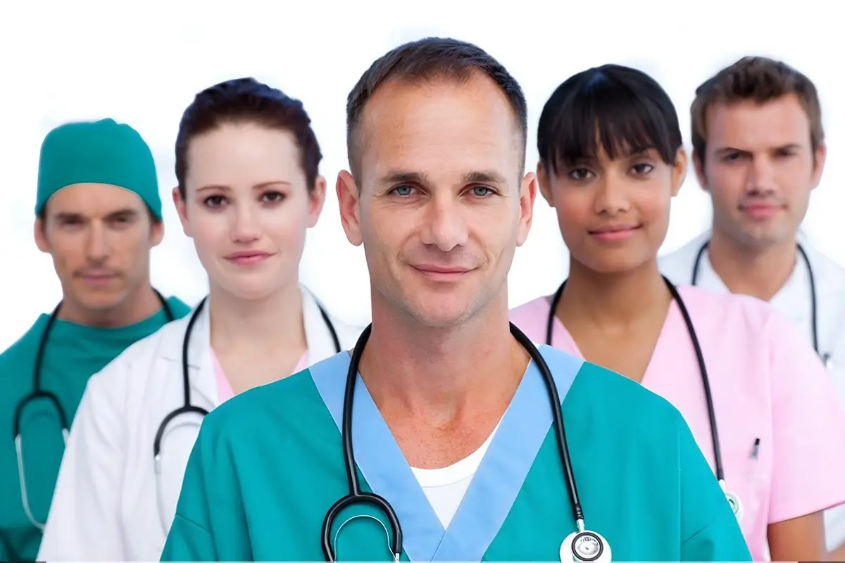 32 Types of Medical Doctors
