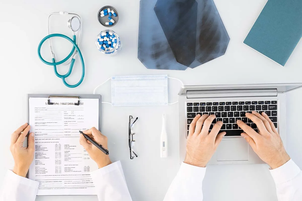 Healthcare Website Trustworthiness and Transparent Medical Information
